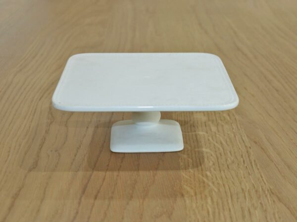 matte-square-cake-stand-20cm